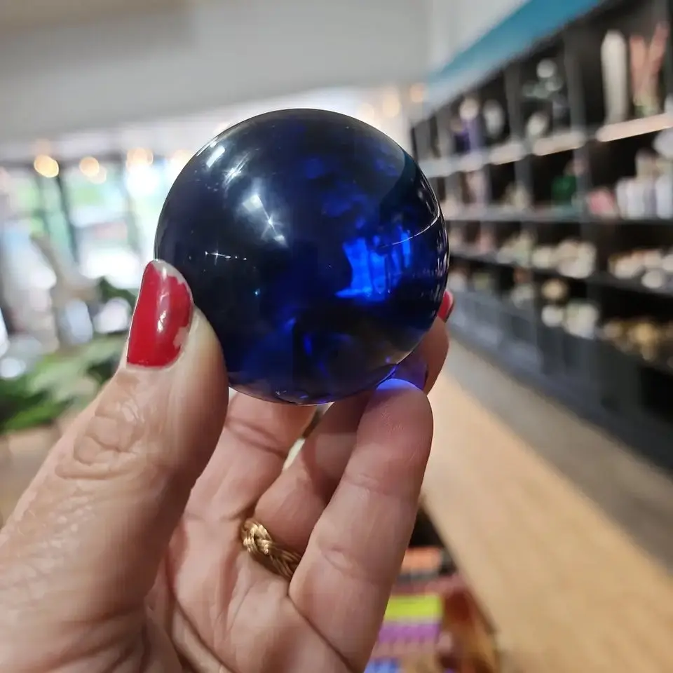 🔵✨ Blue Obsidian Sphere – Clarity, Communication and Calming Energy! 🌊
