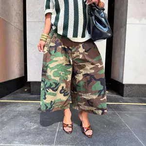 New women's wear, streetwear trendsetters, casual camouflage workwear style loose wide-leg pants Can be used with raincoat(Sheets)