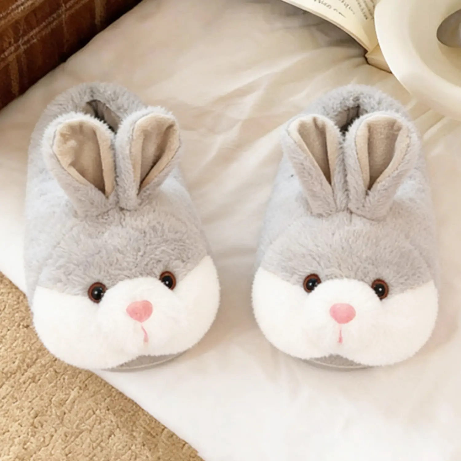 Women's 3D Bunny Slippers, Fluffy Plush Warm House Shoes, Ultra Soft Indoor Footwear with Cute Face and Anti-Slip Sole, Fluffy Home Slippers, Warm House Slippers