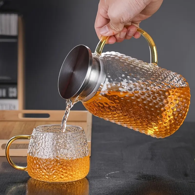Glass Pitcher Designed 64 oz, High Borosilicate Water Pitcher, Iced Tea Pitcher with Lid and Spout, Large Bore Design for Easy Cleaning, for Cold/Hot Drinks