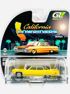 Greenlight California Lowriders Series 7 1971 Cadillac Sedan Deville