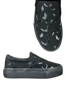 CHILL BAT - Blackout Footwear, Comfortable Flat Shoes with Blackout Pattern, Ideal for Walking and Casual Wear