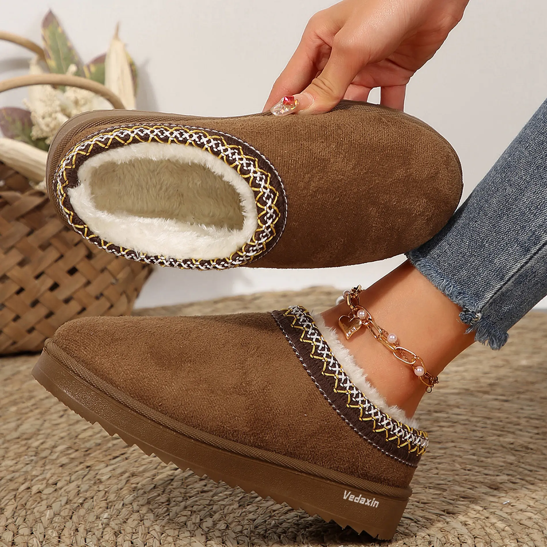 Women's Platform Mini Boots Ankle Boots with Slip-On Soles Warm and Comfy House Shoes for Cold Weather Warm Sneaker Slippers Indoor Outdoor Slippers