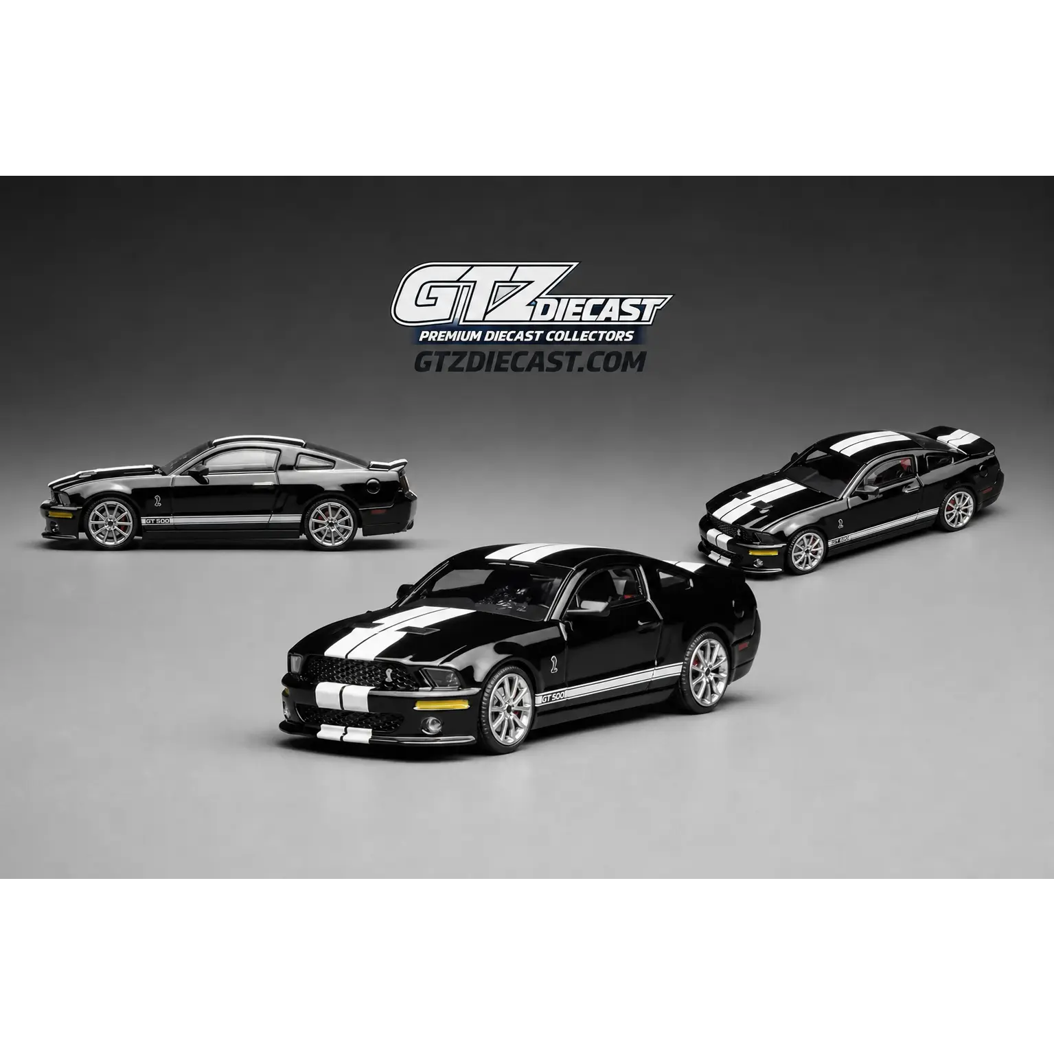 Ford Mustang Shelby GT500 2007 BLACK with White Stripe GL-1251005 Motorhelix x Greenlight 1:64