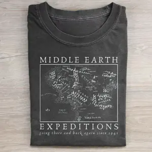 Vintage Middle Earth Expeditions Graphic Tee - The Lord of The Rings - The Hobbits - Mordor - J.R.R. Tolkien - Middle Earth Maps Menswear Top