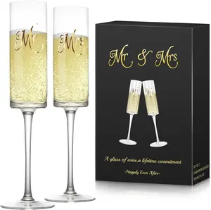 Champagne Flutes, Champagne Glasses Set of 2 - Mr & Mrs - 7.1oz Glass Champagne Flutes - Engagement Gifts, Wedding Gifts for Couples, Elegant Glasses, Prosecco, Christmas, Birthday