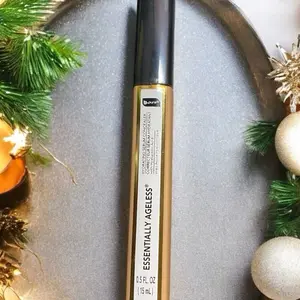 Essentially Ageless Hydrating Serum Concealer - Medium Deep, 0.5 FL OZ, Moisturizing Foundation Makeup for Hydration - Cosmetic, Moisture, Hydrate, Moisturizer