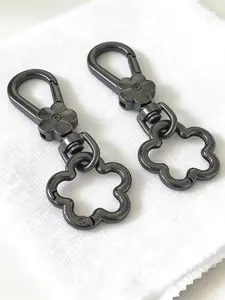 2pcs alloy flower spring buckle + round-tipped buckle DIY keychain, luggage, doll accessories, Accessories for bags, metal luggage hardware, bag fasteners, DIY hanging cord