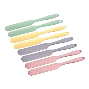 1/3 Pack of Non-toxic and Environmentally Friendly Multi-color Silicone Scraper, Suitable for Households and Kitchens Bakeware Baking Tools Baking Supplies