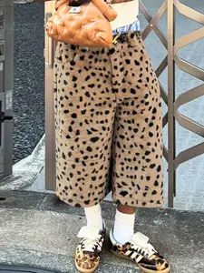 Men's Leopard Print Plush Cropped Pant, Casual Streetwear Pocket Button Suede Pants for Summer, Trousers for Unisex, Fashion Men's Bottom for Daily Wear, Casual Fashionable Pocket