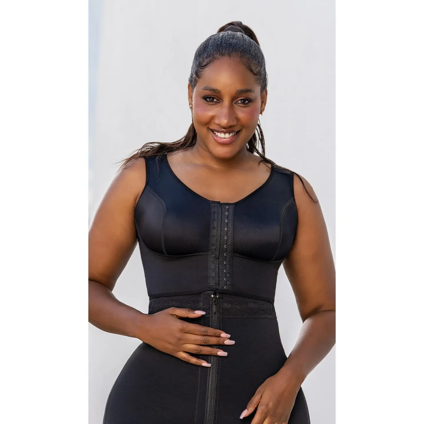 B-0019 - Control bra large cup