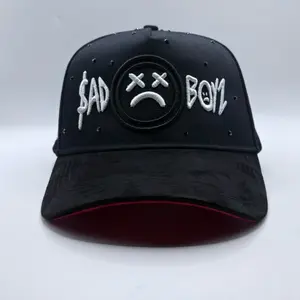 Sad Boys Corazon Roto Premium Vicera de Gamuza Snapback Hat with Unique Design and Comfortable Fit