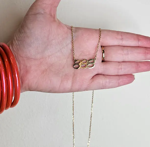 Atena Collar ATENEA 888 - Gold Chain with 888 Charm - Stainless Steel Jewelry for Stylish Wear