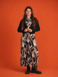 Crepe Pleated Jumper - Women's Woven Jumper in Navy with Elastic Fit, Printed Design, Suitable for Various Occasions