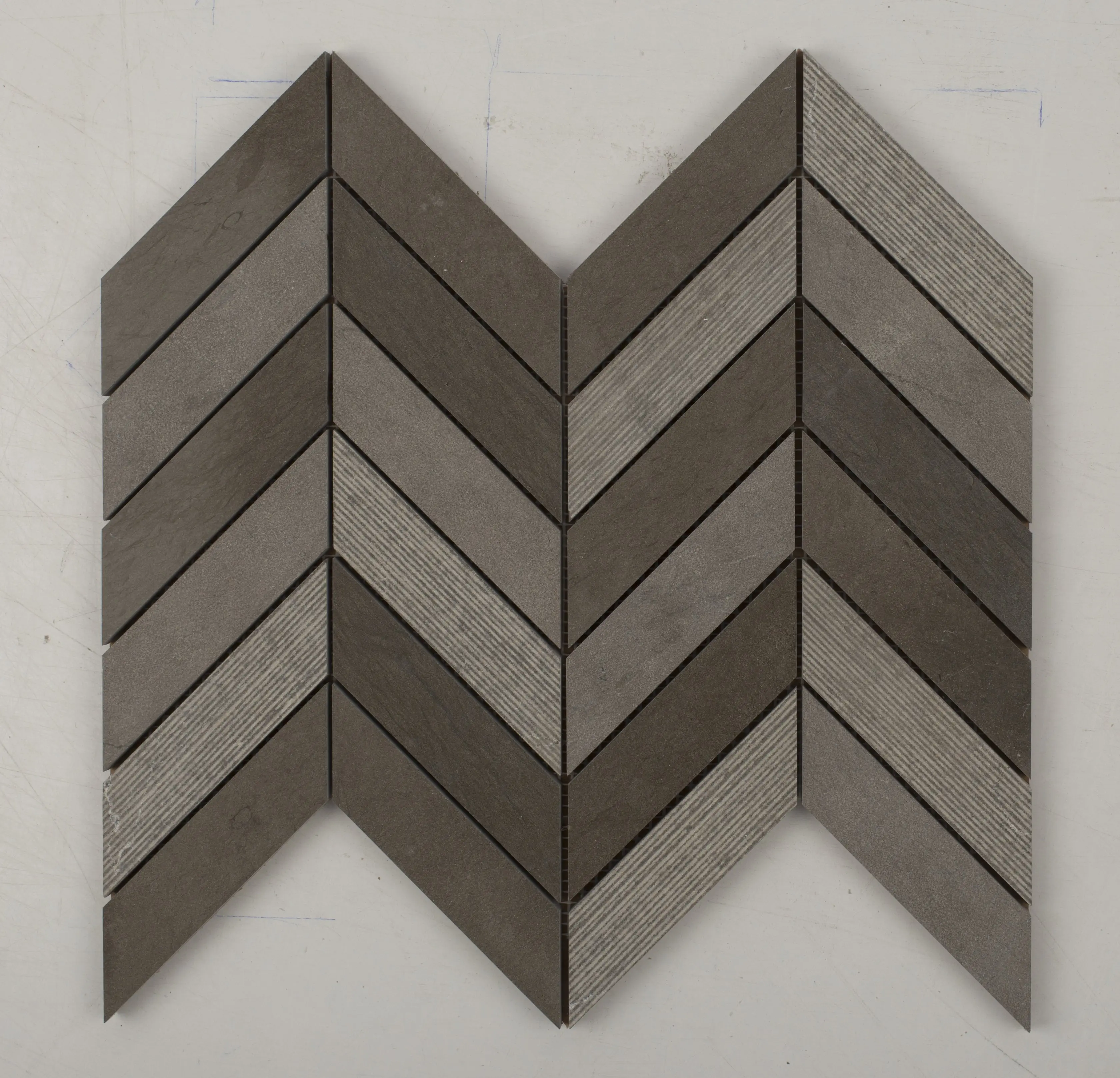 Foussana Grey Chevron Limestone Mosaic Tile, Mosaic Backsplash Flooring for Home Improvement Building Supplies, Flat Decorative Stone Flooring