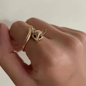 Fox Wrap Ring, Gold Tone with Black Stone Eyes, 3D Animal Design Adjustable Open Ring for Whimsical & Nature-Inspired Styling