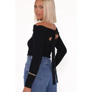 Junia Tie Back Knit Top - Black