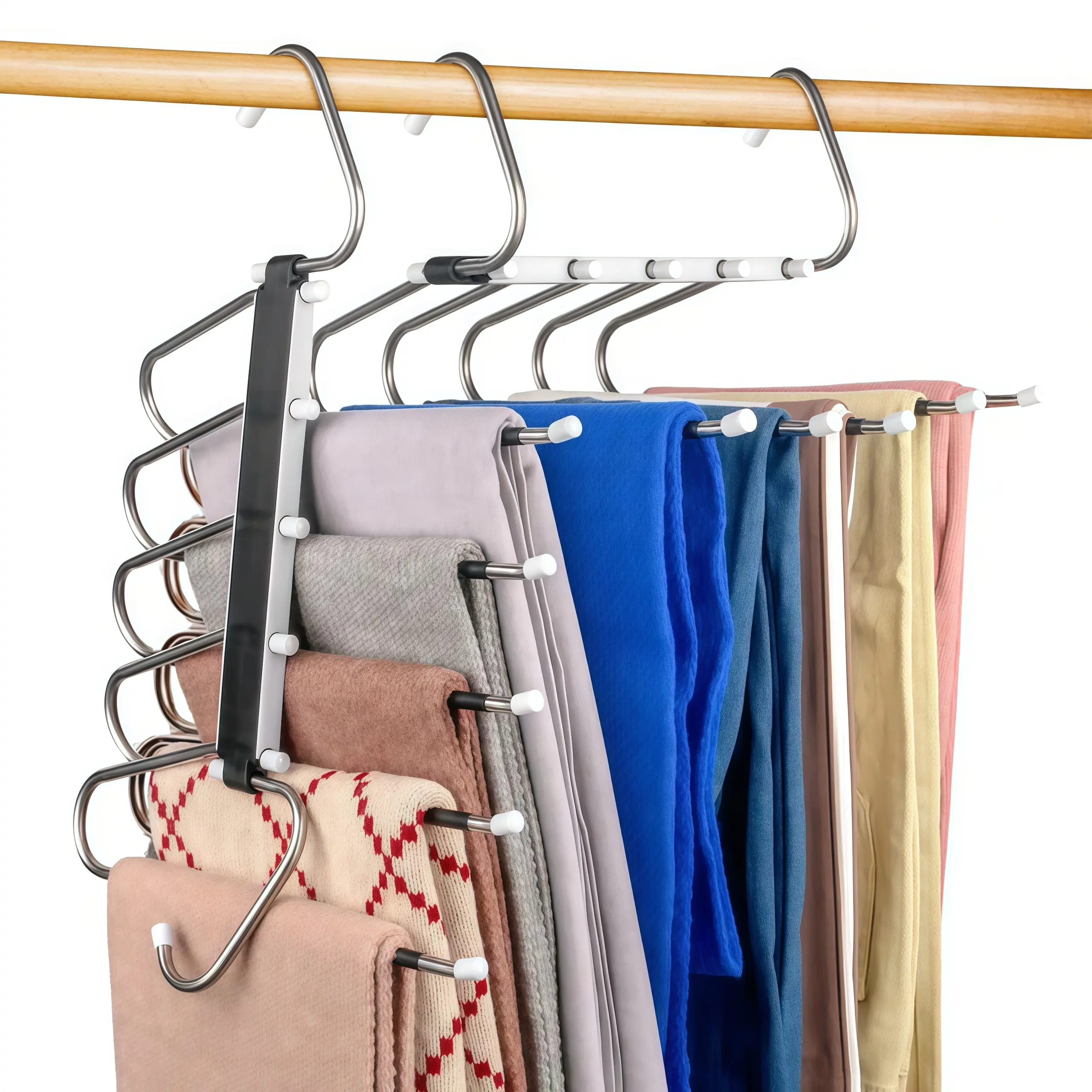 A single 5-layer multi-layer pants hook maximizes wardrobe space, cannot slip off, can accommodate multiple pants, easy to remove, sturdy and stable, rust proof, keeps clothes wrinkle free, saves wardrobe space, essential wardrobe organizer