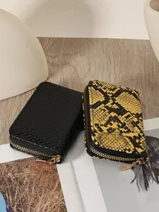 Fashionable Snakeskin Print Short Wallet, Casual Versatile Zipper Card Holder, Simple and Casual Multi Slot Wallet for Women & Girls