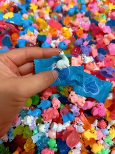 25/50pcs Mini Resin Animal Figurines, Cute Collectible Figurines, Cute Animal, Luminous Solid Color Mixed Animals, for DIY Jewelry and Mobile Phone Case Decoration, Suitable for Holiday Birthday Gifts and Fairy Garden Decoration, Blind Bags