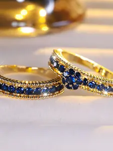 Luxury Ring Set Flower Design - Synthetic Zirconia Stackable Rings for Women & Girls Holiday Party Engagement Ring, Perfect for Wedding Jewelry, Anniversary Gift