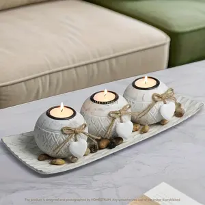Set of 4 plastic leaf-shaped candle holders with marble-pattern trays — natural wood grain farmhouse-style tabletop decor, elegant country centerpiece suitable for Valentine’s Day, weddings, and gifts; easy-to-clean surface (candles not included).