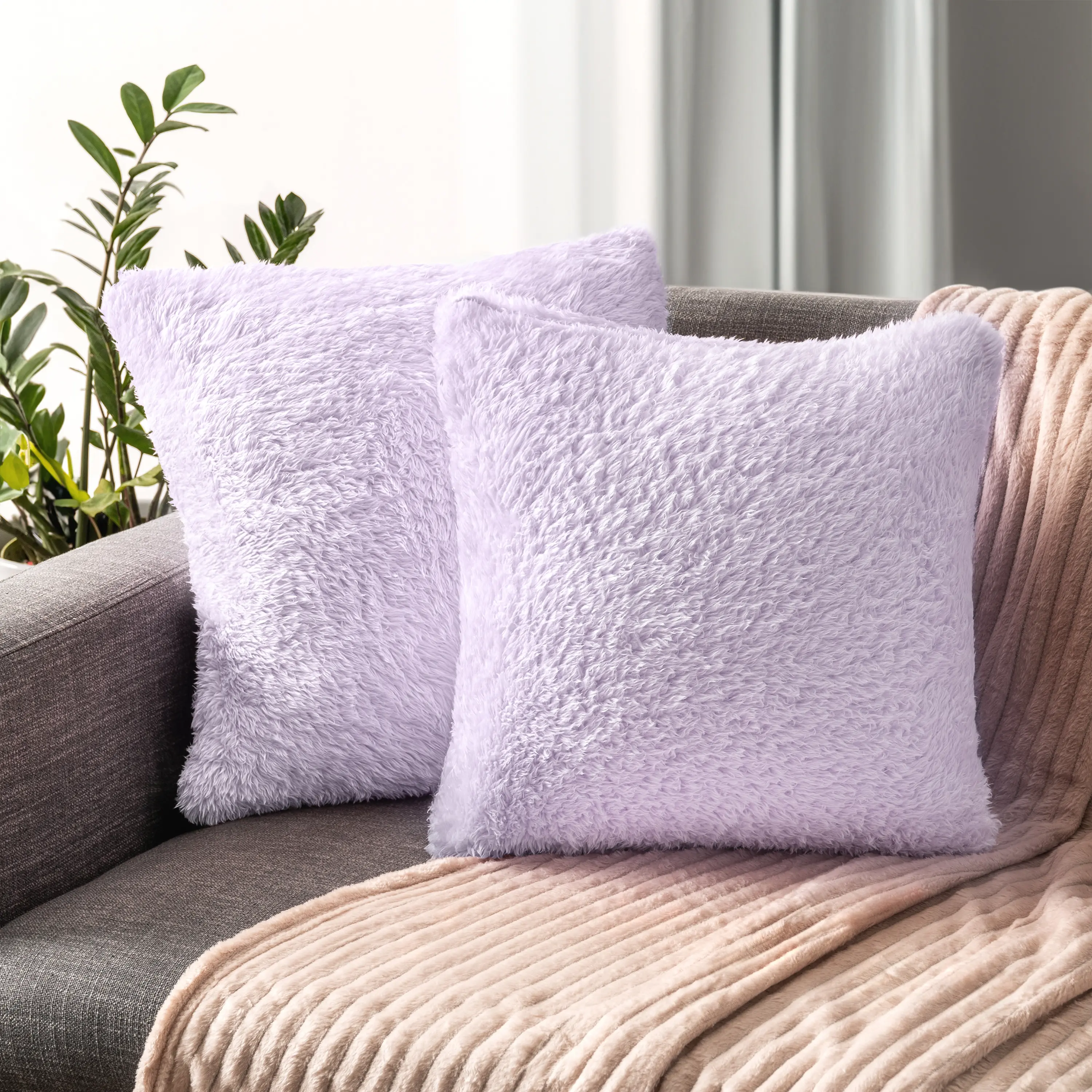 PAVILIA Fluffy Throw Pillow Covers, Decorative Accent Pillow Cases for Bed Sofa Couch, Soft Faux Fur Cushion Cover, Square Sherpa Pillowcases, Home Room Decor, Beige, 18 x 18 and 20 x 20, Set of 2