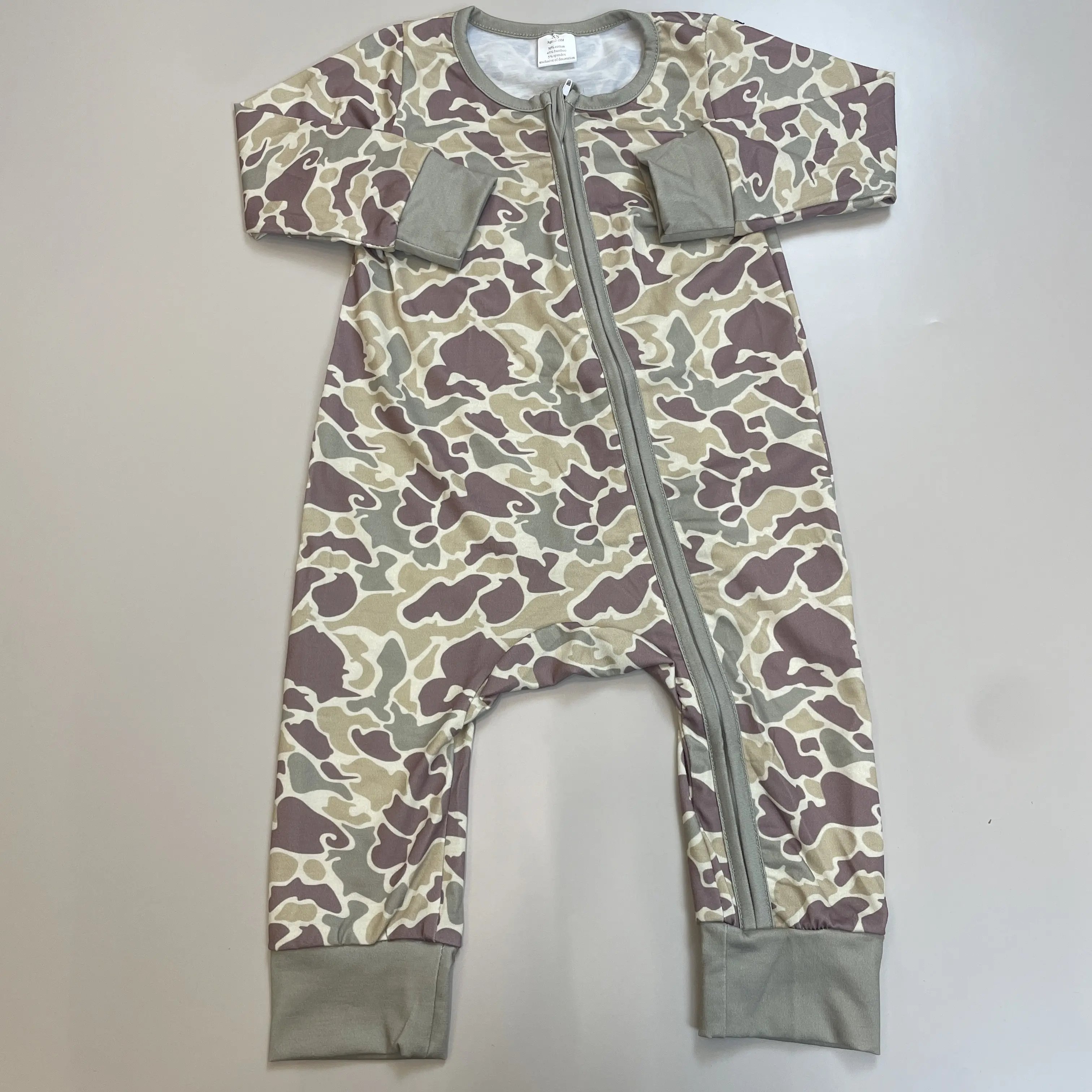 Newborn Boy Outfits, Green Camo Print Onesie Bodysuit, Long Sleeve Cotton Infant Jumpsuit with Zipper for Sleep and Play, Infant Toddler Clothes, Baby Clothing, One-Piece Baby Boys Sleepwear