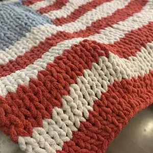 USA Chunky Knit Blanket - Patriotic Red White & Blue Striped Design for Cozy Home Decor