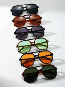 Vintage Pilot Sunglasses, Classic Shades, Classic 70s Retro Style for Men and Women, Square Frame Trendy Aviator, Casual PC Material, All Seasons, Sunglasses Set