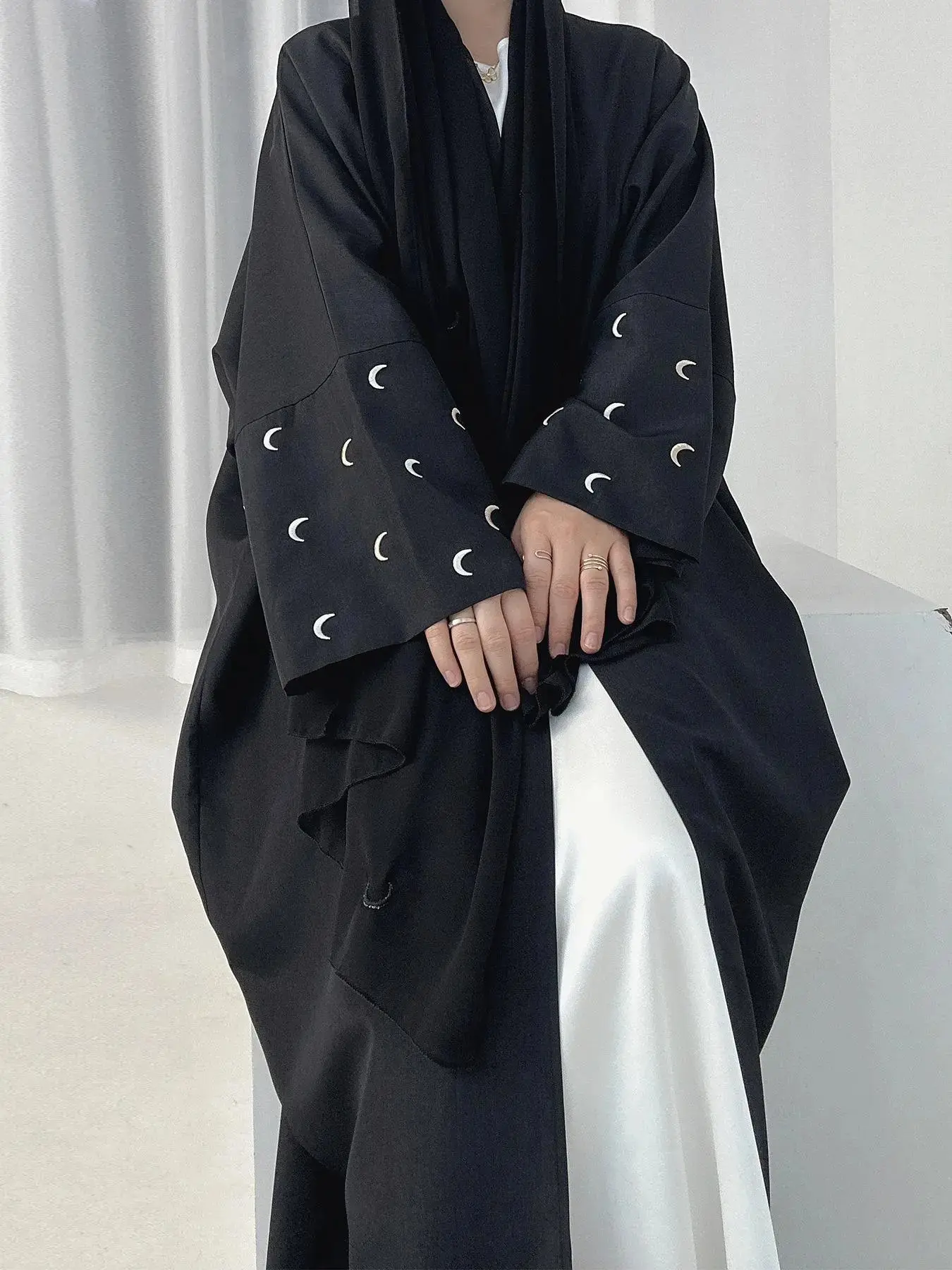 Women's Plain Loose Embroidered Plus Size Cover Up Loose Fit Cardigan Coat Versatile Wear, Muslim Long Robe Abaya, Woven Fabric, Modest Style, Spring & Fall, Durable Wear, Classic Solid, Comfortable Fit