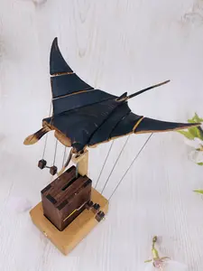 Wooden Desktop Ornaments Flying Manta Ray Handmade Home decoration Birthday Gift Solid Wood Creative Smart Toy
