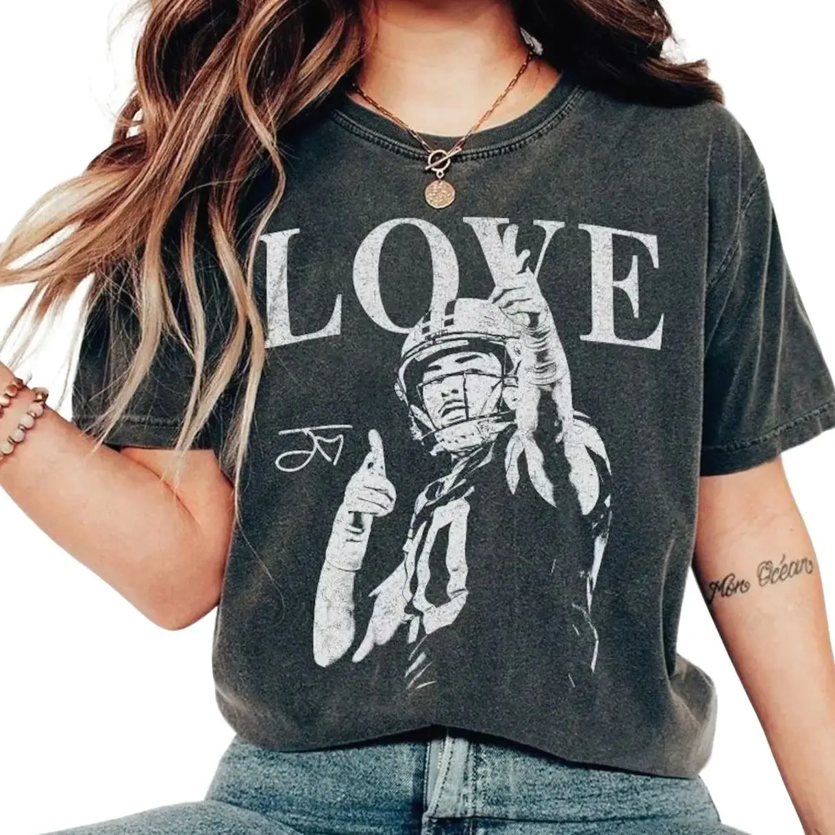 Love Vintage shirt, Love Retro Rap Tee, Game Day Shirt, Cotton Womenswear
