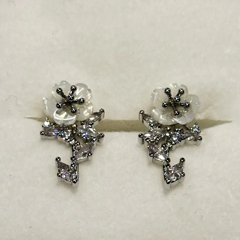 Camilla Earrings