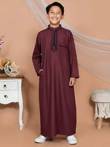 Muslim Boy Wine Embroidered Stand Collar Zipper Long Sleeve Thobe with Side Pockets, Suitable for 8-12 Year Old Boys