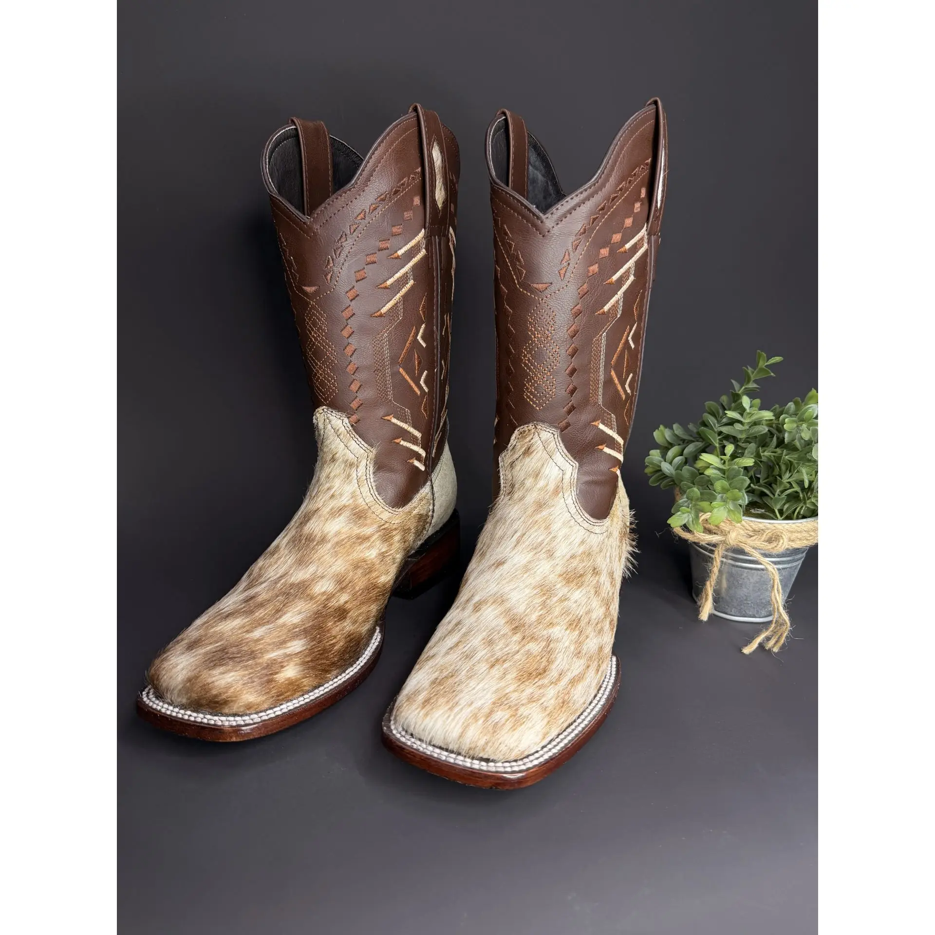 Men's Cowhide Boots - Choco Brown (Every pair is unique)