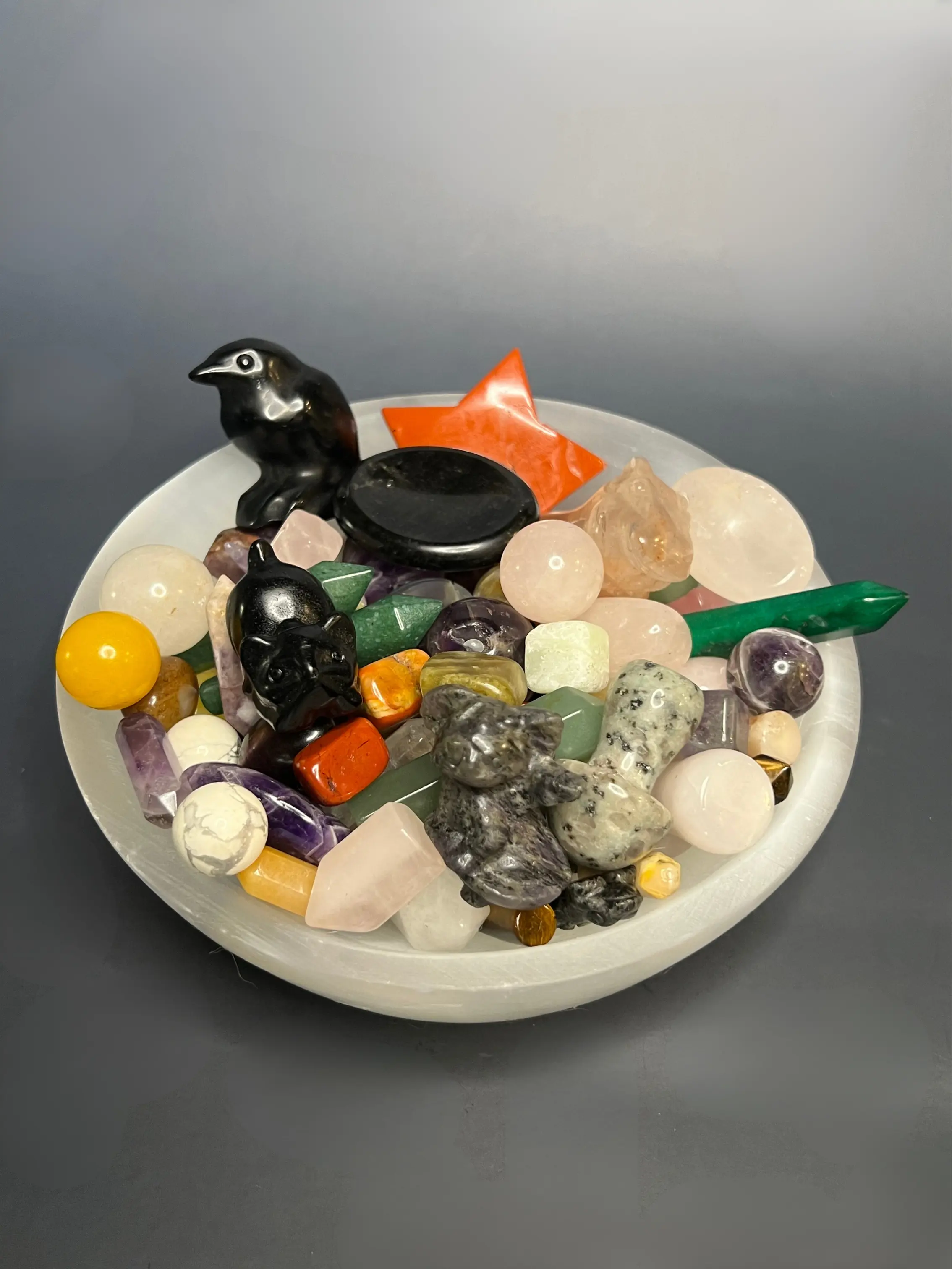 Mystery Crystal Scoop — 30+ Pieces GUARANTEED