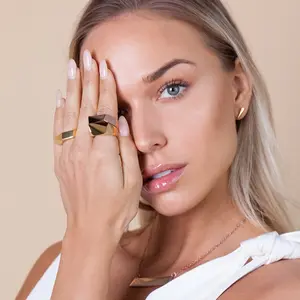 Thick Flex Ring 14K Plated Gold (Brass)