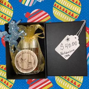 Rolling In The Money & It Smells good  Collector's Edition 40$ Anointed oils special only for the WEEKEND.(Variety of different chackra colors and prayers!!