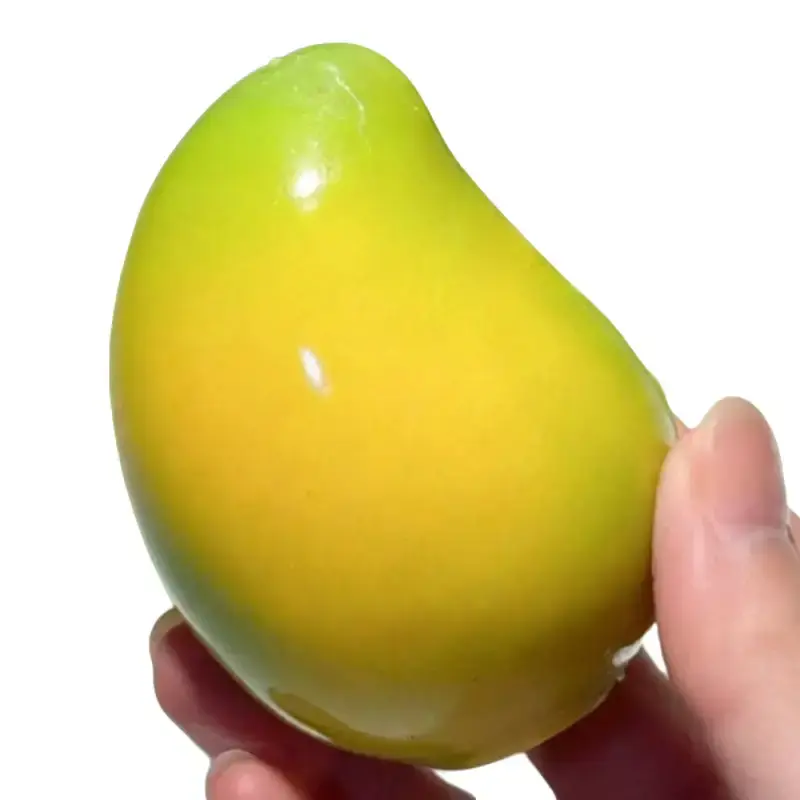 Unisex Handmade TPR Material Color-Changing Mango Decor Prop, Crispy Texture Ornament for Selfie Shooting, Gift for ASMR Users
