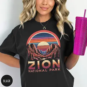 Vintage Zion National Park T-Shirt, Utah Shirt, Retro Desert Vibes Tee, The Narrows Utah Crewneck Adventurer Gift for Her Parks Gift Granola Girl