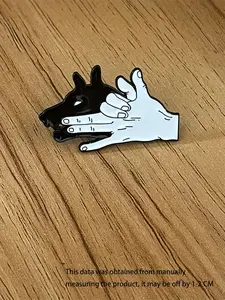 Fashion Zinc Alloy Cartoon Dog Design Brooch, Casual Men Jewelry Accessory for Backpack Hat Sweater, Unisex Clothing Decoration, Men Accessories