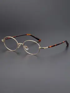 Retro Simple Oval Frame Glasses Made of Thin Metal Structure Classic Old Money Style Suitable for Both Men and Women