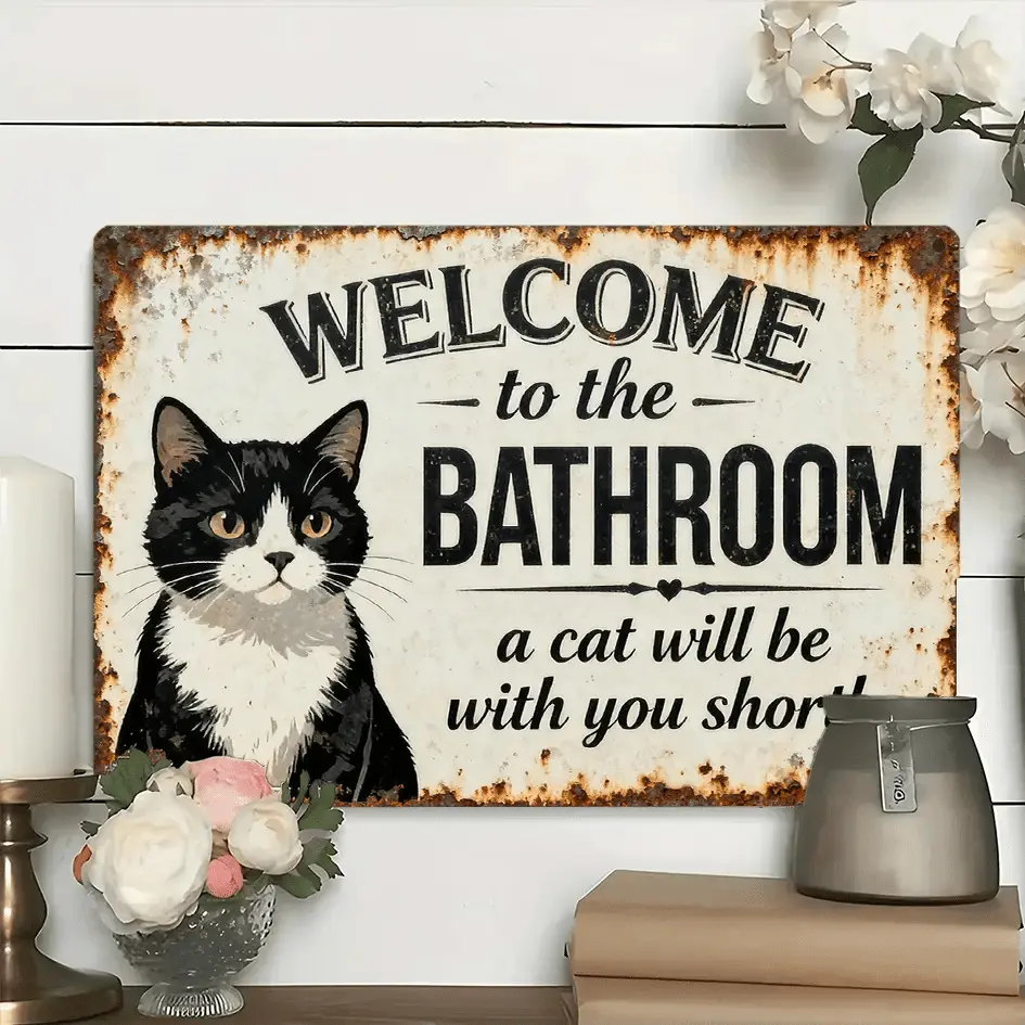 Deluxe Flat Aluminium Sign, Retro Welcome To The Bathroom Message, Adorable Cat-Themed Home Decor, Pre-Drilled Decoration Item for Bathroom Wall