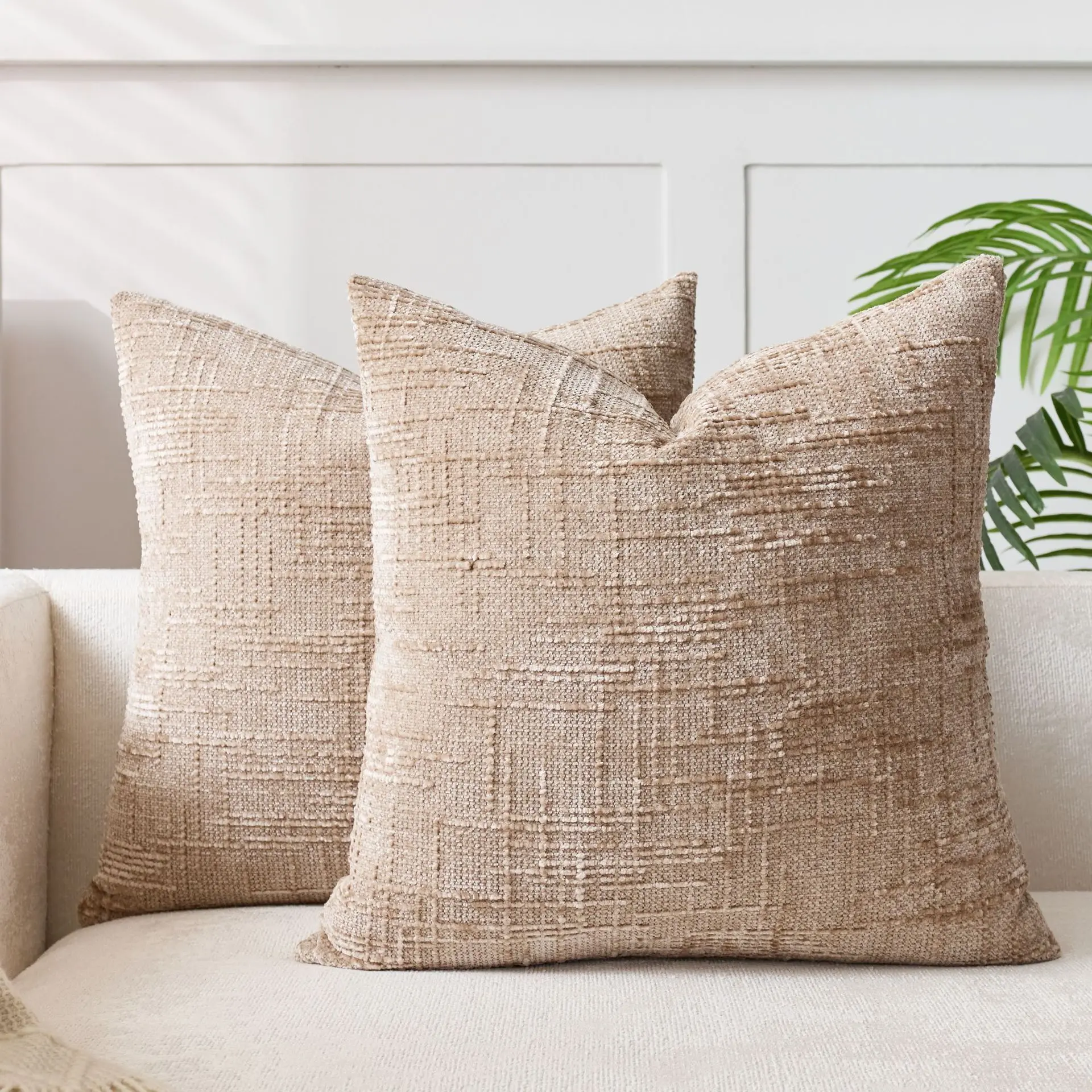 Chenille-Trimmed Textured Home Decor Throw Pillow - Coarse Interlaced Texture, 3D Woven Feel, Thick Skin-Friendly, Wear-Resistant, Non-Pilling Fabric for Premium Home Ambiance, Thick Fabric