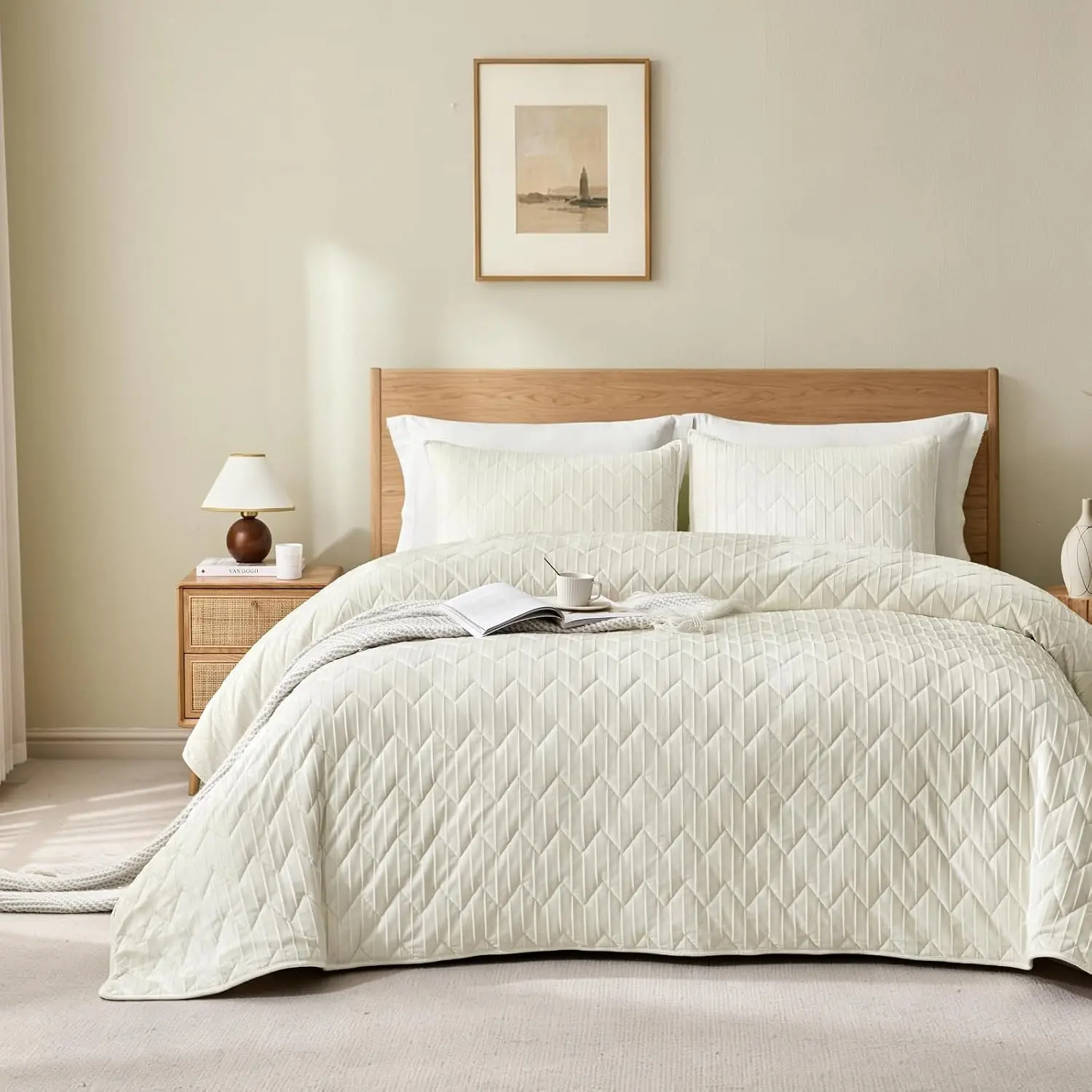 Petrichor Plush Velvet & Flannel Quilt Set, Luxuriously Soft Textured Bedding, Lightweight All Season Quilt, 3 Piece Set with 2 Pillowcases