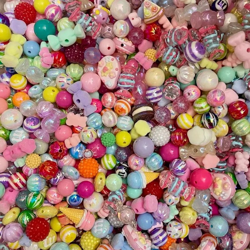 DIY Beads Sweet Treat Bead Mix for Crafting and Jewelry Making - Assorted 8-20mm Beads, Ice Cream, Oreo, Fuzzy Beads, Painted Beads, Various Shades.