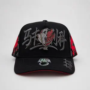 Gorra de Makabelico chava Hats  con bolsa secreta aromatizante de regalo Metal Adiamantada Hat with Metal Plait, High-Quality Cotton, Stylish Design, Elegant Look