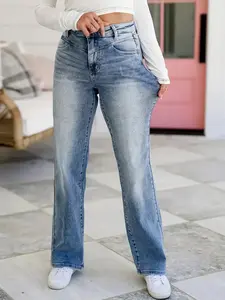2026 Wash Denim Plus Size Womenswear Women's Fashion Straight Leg Fitted Jeans, Stretchy Comfortable Casual Basic Jeans for a Slim Look, Versatile Everyday Wear Pants Bottom