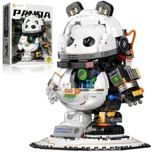 BUILDIFY Space Panda Astronaut Building Sets Cool & Cute Animals Panda Bear Display Model Space Toys for Adults Boys Girls Aged 14+ 829 Pieces Ideal Gifts